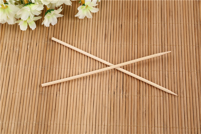 Natural Bamboo Wooden Skewers/BBQ Sticks for Barbeque and Grilling