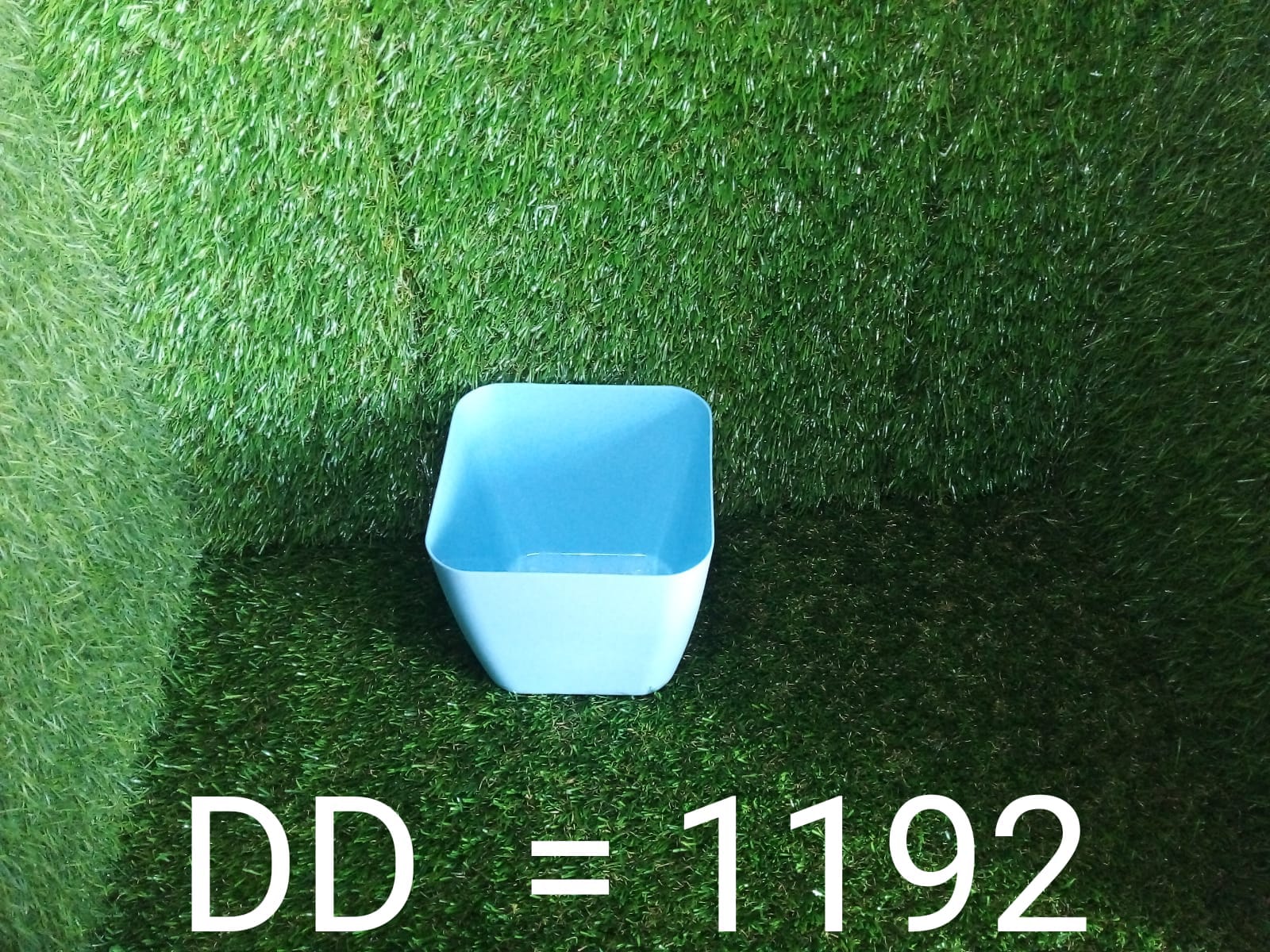 Flower Pots Square Shape For Indoor/Outdoor Gardening